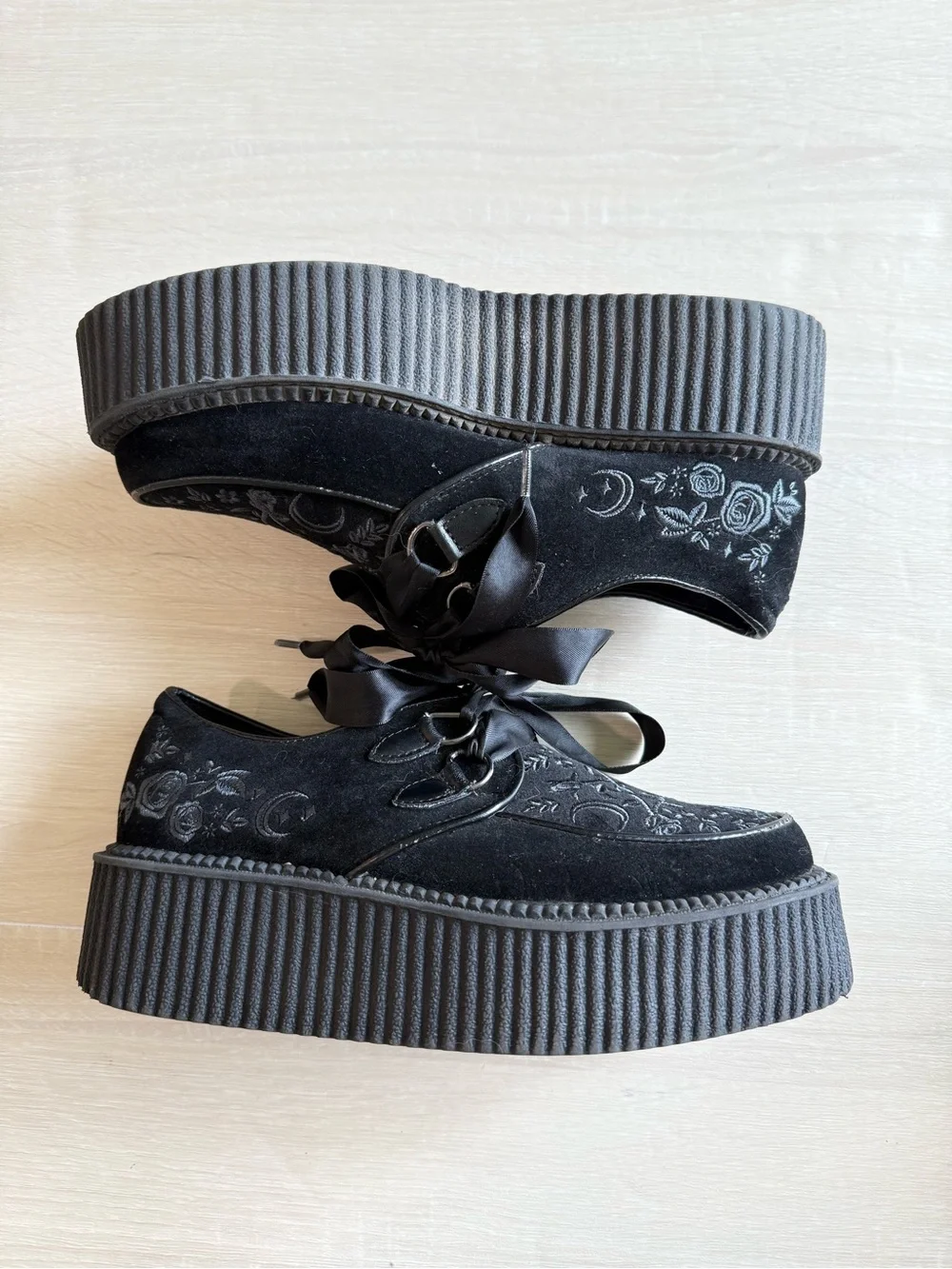 KILLSTAR Lucy Fairy Creepers Black Gothic Embroidered Platform Shoes Size US6